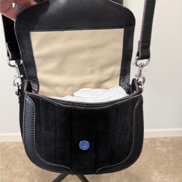 NWT American Leather - Black Leather Crossbody Bag FREE SHIPPING - Picture 4 of 7